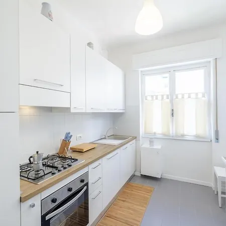 Appartement Casa Gina-centro - Sea View San Remo